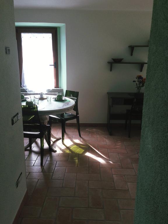 Mini Appartamenti Nonna Nella Barbarasco Exteriör bild
